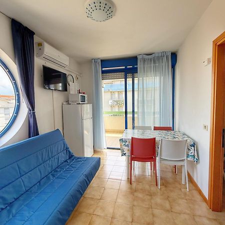 Grazioso Appartamento N 47 A 100Mt Dal Mare Bibione Exteriér fotografie